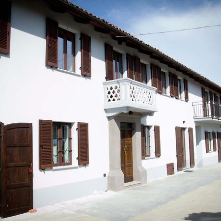 Agriturismo Monbertola Govone Bagian luar foto